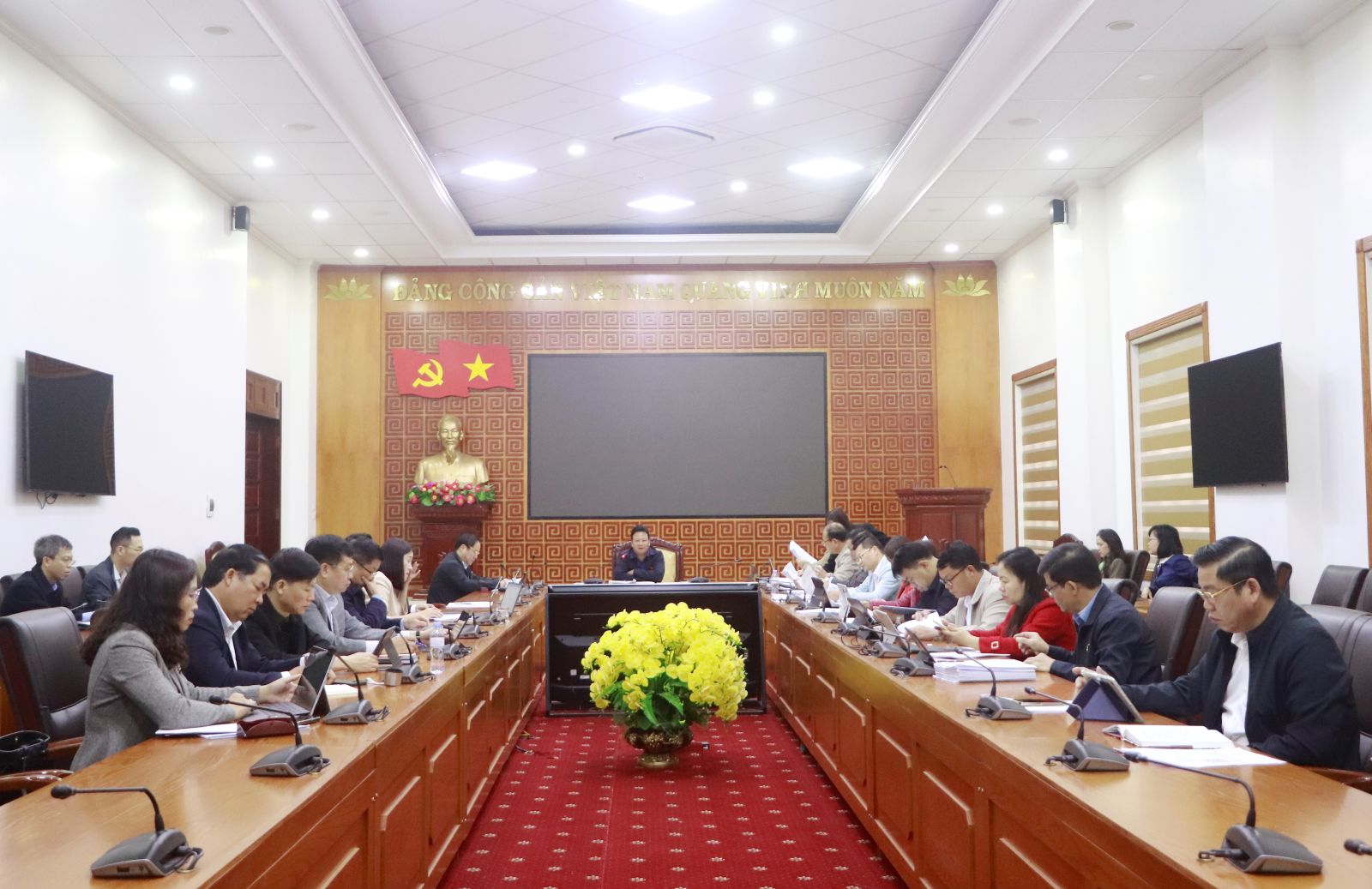 Phiên thảo luận tổ: Tập trung vào những nội dung quan trọng