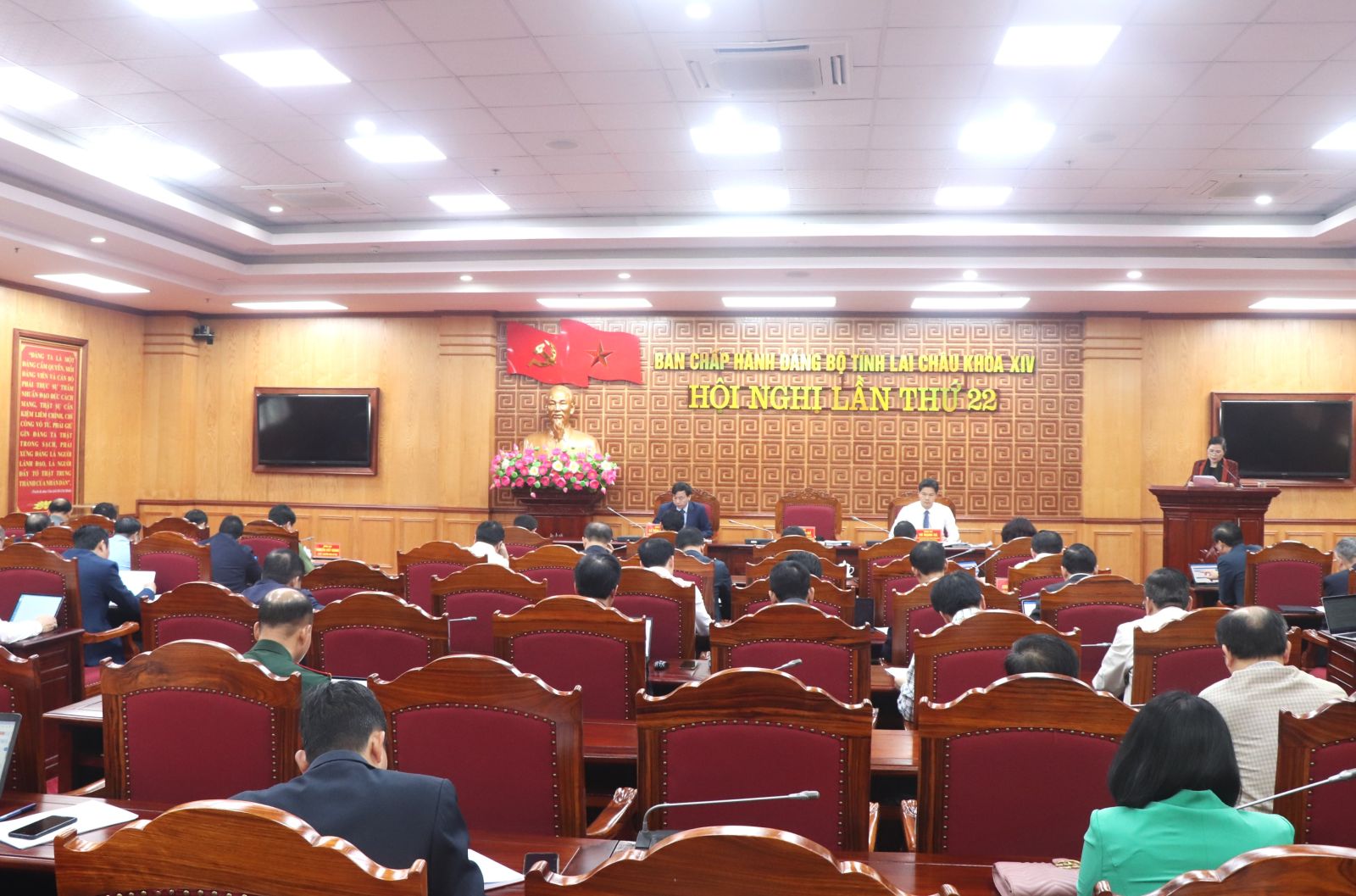 Hội nghị Ban Chấp hành Đảng bộ tỉnh Lai Châu khóa XIV lần thứ 22