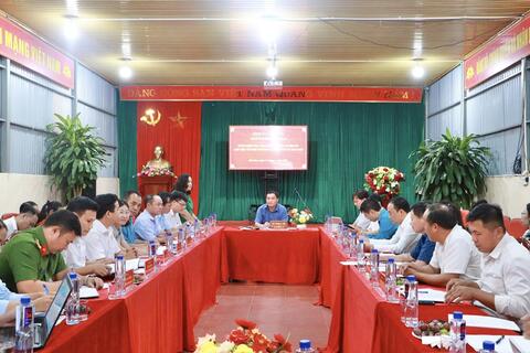 Phó Chủ tịch UBND tỉnh Giàng A Tính tỉnh kiểm tra, nắm tình hình công tác tổ chức, hoạt động của xã Dào San