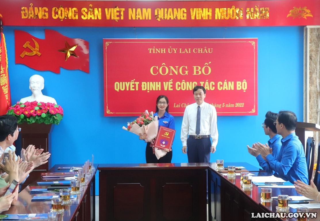 Đồng chí Vừ Thị Mai Dinh đến nhận nhiệm vụ Phó Bí thư Tỉnh đoàn Lai Châu