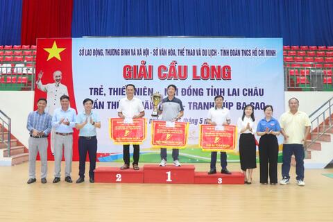 Đoàn vận động viên thành phố Lai Châu tiếp tục giành cúp vô địch