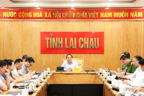 Lai Châu tiếp tục tháo gỡ những khó khăn, vướng mắc, đẩy nhanh tiến độ thực hiện các dự án xây dựng trường phổ thông nội trú liên cấp tại các xã biên giới