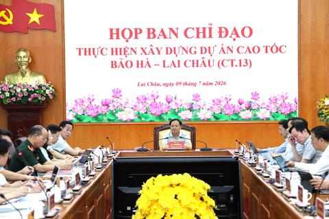 Lai Châu: Họp Ban Chỉ đạo thực hiện xây dựng Dự án Cao tốc Bảo Hà - Lai Châu (CT.13)