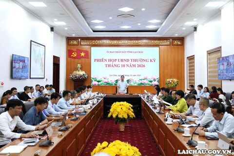 UBND tỉnh họp Phiên thường kỳ tháng 10, bàn giải pháp thực hiện nhiệm vụ hai tháng cuối năm 2026