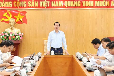 Chủ tịch UBND tỉnh Hà Quang Trung làm việc về công tác thu ngân sách Nhà nước và chống thất thu thuế