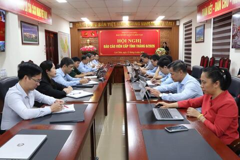 Hội nghị Báo cáo viên tháng 6/2026