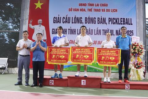 Huyện Phong Thổ đạt giải Nhất toàn đoàn Giải cầu lông, bóng bàn, pickleball gia đình tỉnh Lai Châu lần thứ III, năm 2025