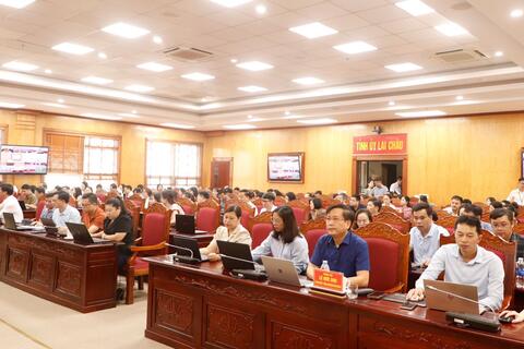 Hội nghị tập huấn sử dụng Hệ thống thông tin hệ điều hành tác nghiệp trong các cơ quan Đảng, cơ quan Mặt trận Tổ quốc tỉnh Lai Châu sau hợp nhất, sáp nhập