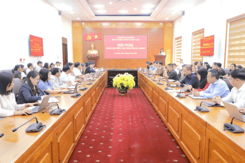 Lai Châu: Hội nghị báo cáo viên cấp tỉnh tháng 10/2025