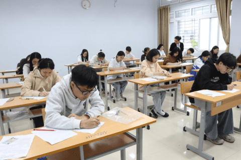 Lai Châu: 99,5% thí sinh dự thi trong buổi sáng ngày thi thứ hai Kỳ thi tốt nghiệp THPT năm 2026