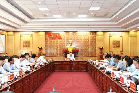 Thường trực Tỉnh ủy chỉ đạo tháo gỡ khó khăn, vướng mắc đối với các dự án lưới điện truyền tải đang triển khai trên địa bàn tỉnh Lai Châu