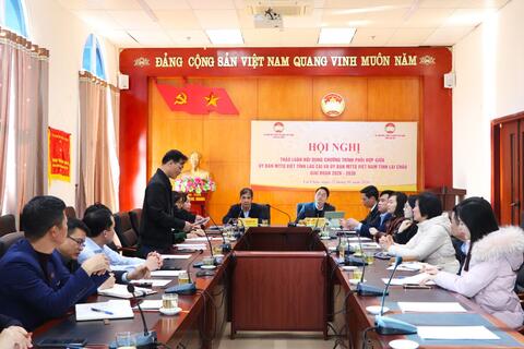 Thảo luận nội dung Chương trình phối hợp giữa Ủy ban Mặt trận Tổ quốc Việt Nam hai tỉnh Lai Châu và Lào Cai