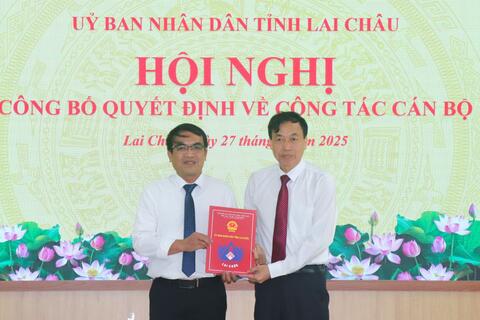 Công bố Quyết định về công tác cán bộ đối với Sở Văn hoá, Thể thao và Du lịch Lai Châu