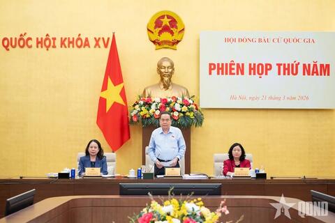 Thông qua Nghị quyết công bố kết quả bầu cử và danh sách người trúng cử đại biểu Quốc hội khóa XVI