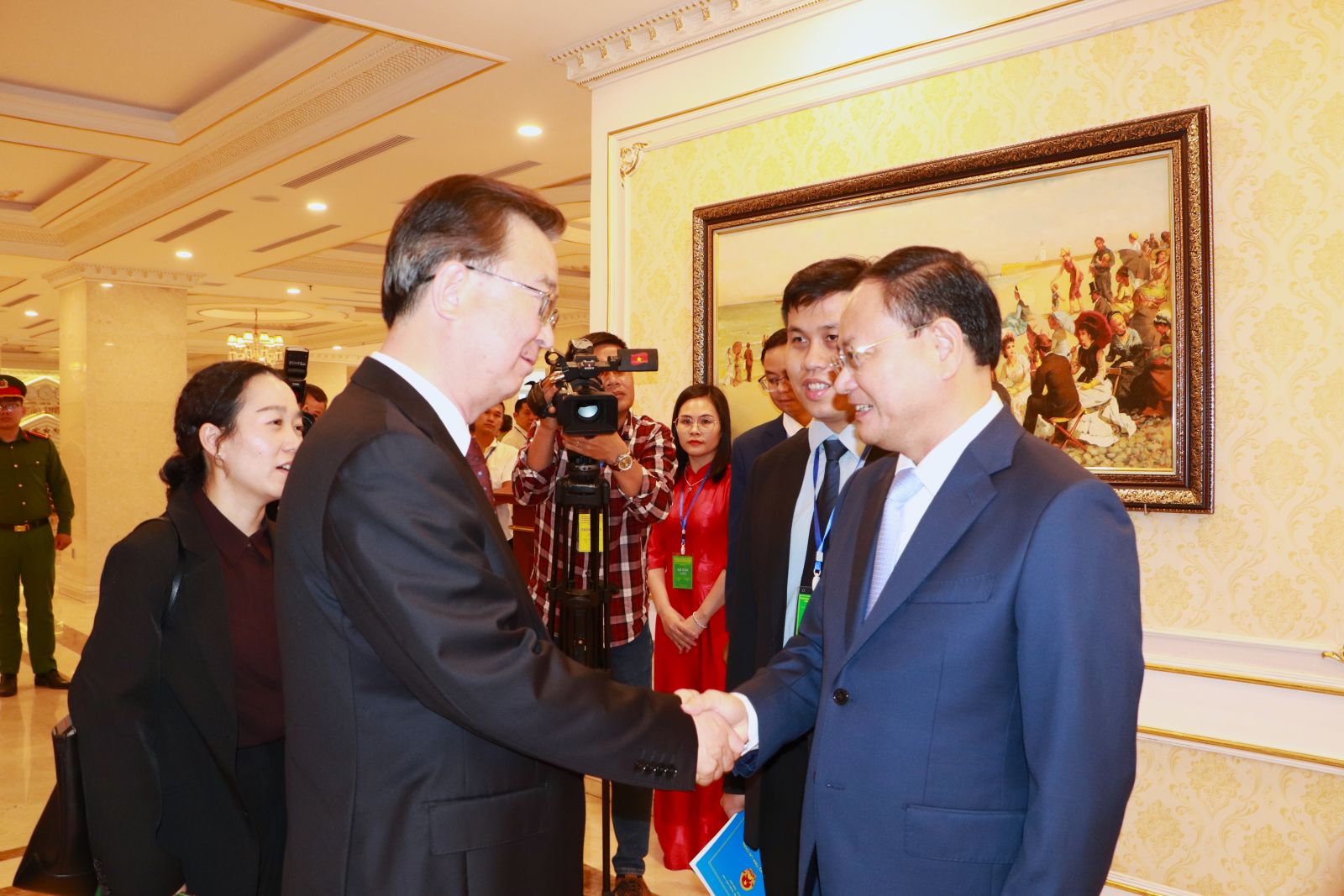 Bí thư Tỉnh ủy Lai Châu (Việt Nam) Hội kiến với Bí thư Tỉnh uỷ Vân Nam (Trung Quốc)