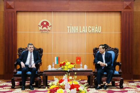 Lãnh đạo UBND tỉnh Lai Châu tiếp xã giao Đại sứ đặc mệnh toàn quyền nước Cộng hòa Bungari tại Việt Nam