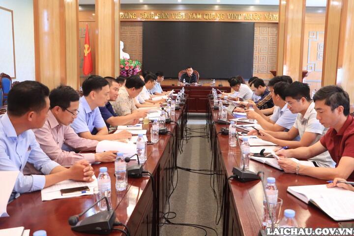 <a href="/tin-tuc-su-kien/thong-tin-chi-dao-dieu-hanh" title="Thông tin chỉ đạo,điều hành" rel="dofollow">Thông tin chỉ đạo, điều hành</a>