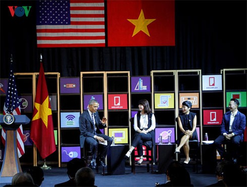 bao chi quoc te ca ngoi chuyen tham viet nam cua ong obama hinh 1