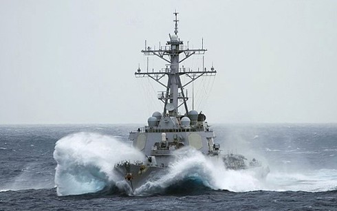 vì sao mỹ chọn đá chữ thập để thực thi quyền đi lại tự do ở biển đông? hình 1 vi sao my chon da chu thap de thuc thi quyen di lai tu do o bien dong? hinh 1