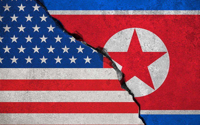 Đàm phán Mỹ-Triều Tiên: Việc đàm phán giữa Mỹ và Triều Tiên đã đi vào một giai đoạn tiến triển tích cực, tạo ra niềm tin và hy vọng trong tất cả mọi người. Chúng tôi hi vọng sẽ có một thỏa thuận bền vững giữa hai nước để đem lại ưu đãi cho toàn cộng đồng quốc tế và tất cả những người sống trong khu vực.