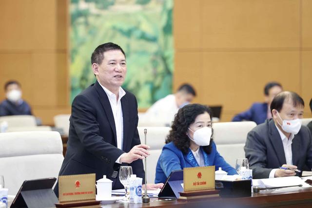 Thông qua dự thảo Nghị quyết giảm tối đa giá xăng theo đề xuất của Chính phủ - Ảnh 3. Thông qua dự thảo Nghị quyết giảm tối đa giá xăng theo đề xuất của Chính phủ - Ảnh 3.