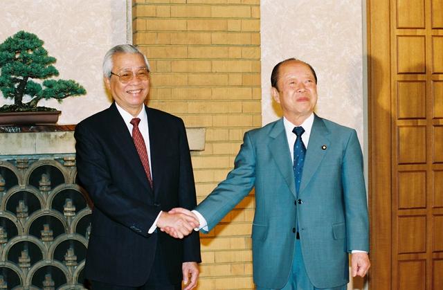'Nụ cười Võ Văn Kiệt' - Ảnh 1.