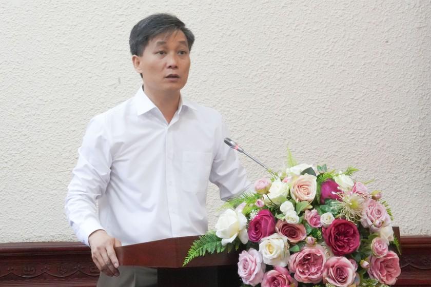 Trao Quyết định điều động, bổ nhiệm đồng chí Trần Tiến Dũng giữ chức Thứ trưởng Bộ Tư pháp ảnh 1
