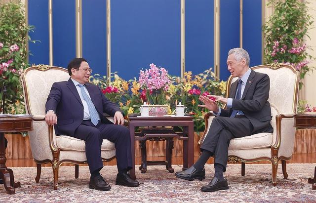 Thủ tướng Singapore Lý Hiển Long thăm chính thức Việt Nam: Thúc đẩy quan hệ Đối tác Chiến lược - Ảnh 2. Thủ tướng Singapore Lý Hiển Long thăm chính thức Việt Nam: Thúc đẩy quan hệ Đối tác Chiến lược - Ảnh 2.