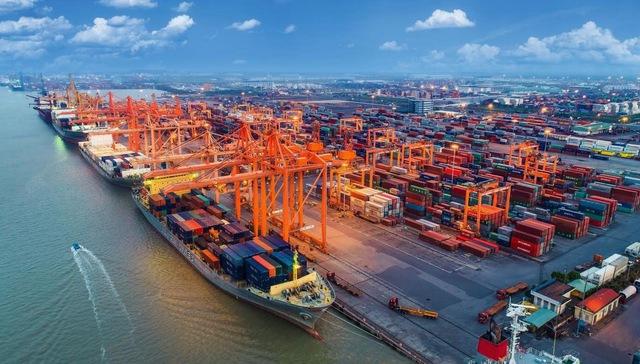 KINH TẾ VIỆT NAM VƯỢT 'CƠN GIÓ NGƯỢC', TẠO THẾ, LỰC VÀ NIỀM TIN ĐỂ VỮNG VÀNG TIẾN LÊN PHÍA TRƯỚC - Ảnh 8.