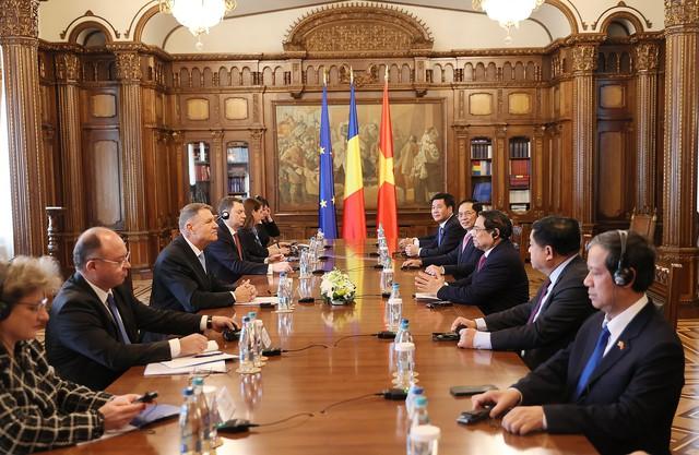 Tổng thống Romania: Việt Nam là đối tác quan trọng nhất tại Đông Nam Á- Ảnh 2. Tổng thống Romania: Việt Nam là đối tác quan trọng nhất tại Đông Nam Á- Ảnh 2.