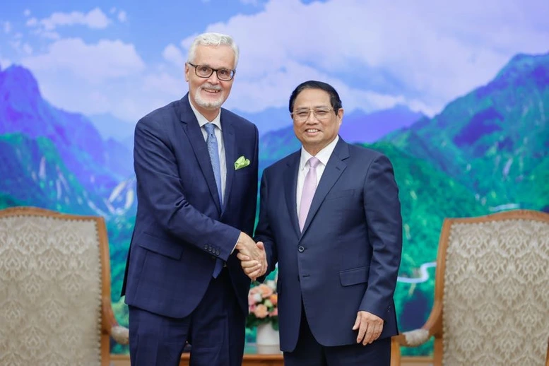 Đại sứ Đức: Việt Nam phát triển vững mạnh là điều tốt đẹp cho thế giới- Ảnh 1.