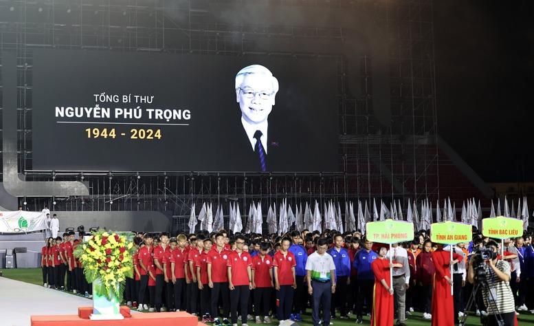 Khai mạc đại hội thể thao học đường lớn nhất từ trước đến nay- Ảnh 2. Khai mạc đại hội thể thao học đường lớn nhất từ trước đến nay- Ảnh 2.