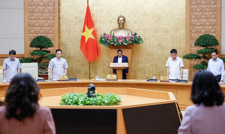 Thủ tướng chủ trì phiên họp Chính phủ thường kỳ tháng 7 với nhiều nội dung quan trọng- Ảnh 1. Thủ tướng chủ trì phiên họp Chính phủ thường kỳ tháng 7 với nhiều nội dung quan trọng- Ảnh 1.