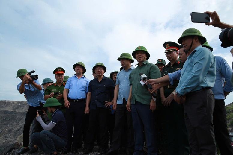 Phó Thủ tướng Trần Hồng Hà thị sát, kiểm tra việc phòng chống bão số 3 tại Quảng Ninh và Hải Phòng- Ảnh 5.