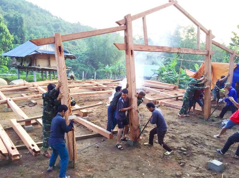 Thủ tướng yêu cầu giải ngân ngay các nguồn lực để xoá nhà tạm, nhà dột nát- Ảnh 1.