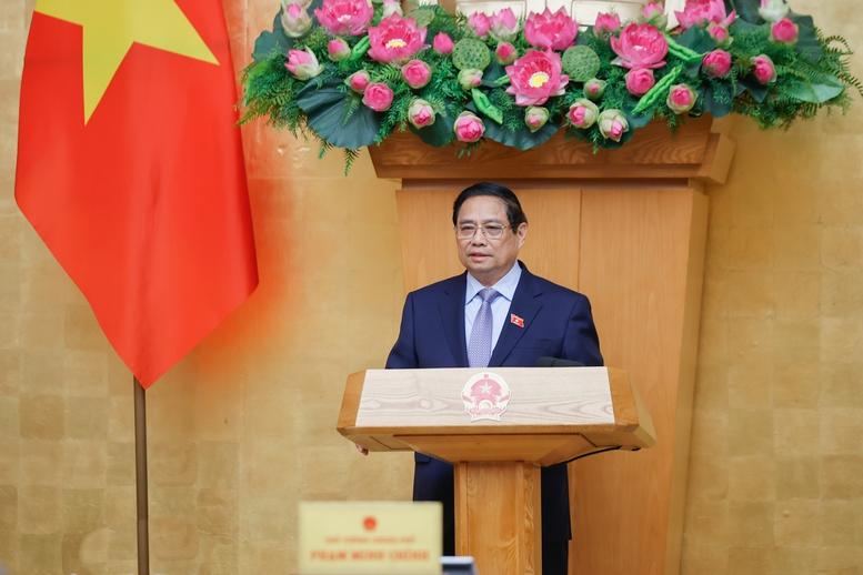 Thủ tướng: Triển khai hiệu quả "bộ tứ chiến lược"; thực hiện bằng được các mục tiêu lớn- Ảnh 10. Thủ tướng: Triển khai hiệu quả "bộ tứ chiến lược"; thực hiện bằng được các mục tiêu lớn- Ảnh 10.