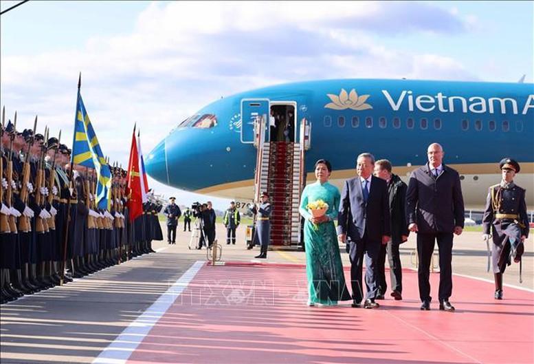 Tổng Bí thư Tô Lâm bắt đầu thăm chính thức Liên bang Nga và dự Lễ kỷ niệm 80 năm chiến thắng phát xít- Ảnh 2.