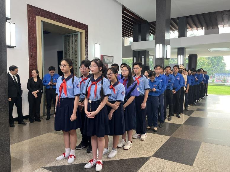 LỄ QUỐC TANG NGUYÊN CHỦ TỊCH NƯỚC TRẦN ĐỨC LƯƠNG- Ảnh 30.
