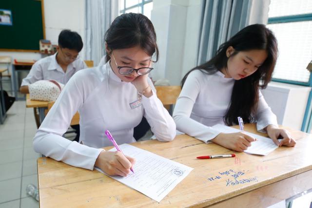 LỊCH THI TỐT NGHIỆP THPT năm 2025- Ảnh 9.