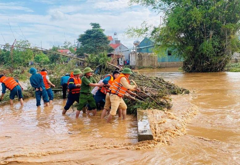 Thủ tướng yêu cầu tập trung ứng phó nguy cơ mưa lớn, sạt lở đất, lũ quét và chủ động phòng chống thiên tai- Ảnh 1. Thủ tướng yêu cầu tập trung ứng phó nguy cơ mưa lớn, sạt lở đất, lũ quét và chủ động phòng chống thiên tai- Ảnh 1.
