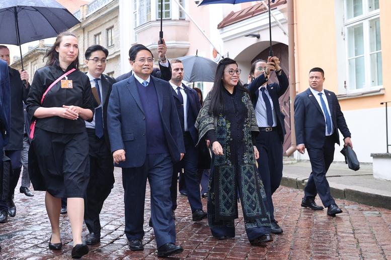 Thủ tướng thăm cảng biển hàng đầu vùng Baltic và tìm hiểu kinh nghiệm phát huy giá trị di sản ở Estonia- Ảnh 10.