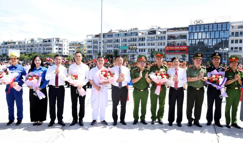 'Chung một quyết tâm', hiểm họa ma túy nhất định sẽ bị loại trừ- Ảnh 6. 'Chung một quyết tâm', hiểm họa ma túy nhất định sẽ bị loại trừ- Ảnh 6.