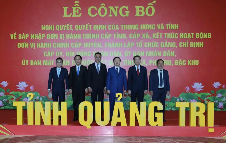 TỔNG THUẬT: Công bố nghị quyết, quyết định sáp nhập đơn vị hành chính, chỉ định nhân sự trên cả nước- Ảnh 16.