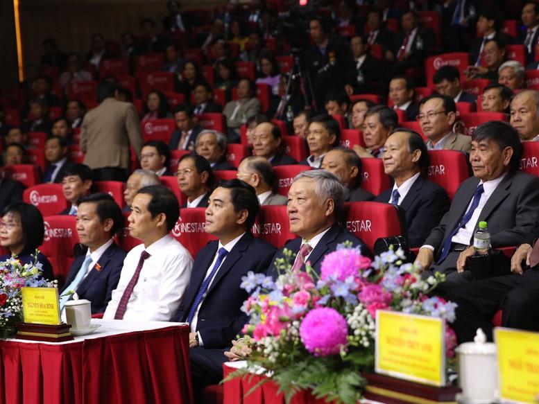 TỔNG THUẬT: Công bố nghị quyết, quyết định sáp nhập đơn vị hành chính, chỉ định nhân sự trên cả nước- Ảnh 14. TỔNG THUẬT: Công bố nghị quyết, quyết định sáp nhập đơn vị hành chính, chỉ định nhân sự trên cả nước- Ảnh 14.