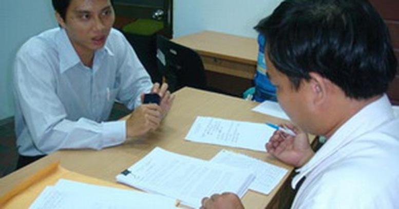 Quy định về ký hợp đồng lao động với công chức - Ảnh 1.