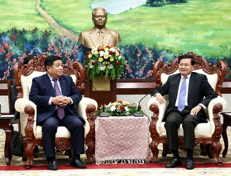 Việt Nam, Lào tiếp tục tăng cường tin cậy chính trị, hợp tác kinh tế, cùng vun đắp mối quan hệ đoàn kết đặc biệt- Ảnh 1.