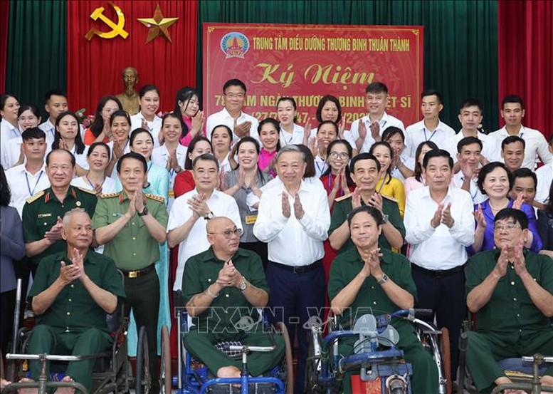UỐNG NƯỚC NHỚ NGUỒN- Ảnh 1. UỐNG NƯỚC NHỚ NGUỒN- Ảnh 1.