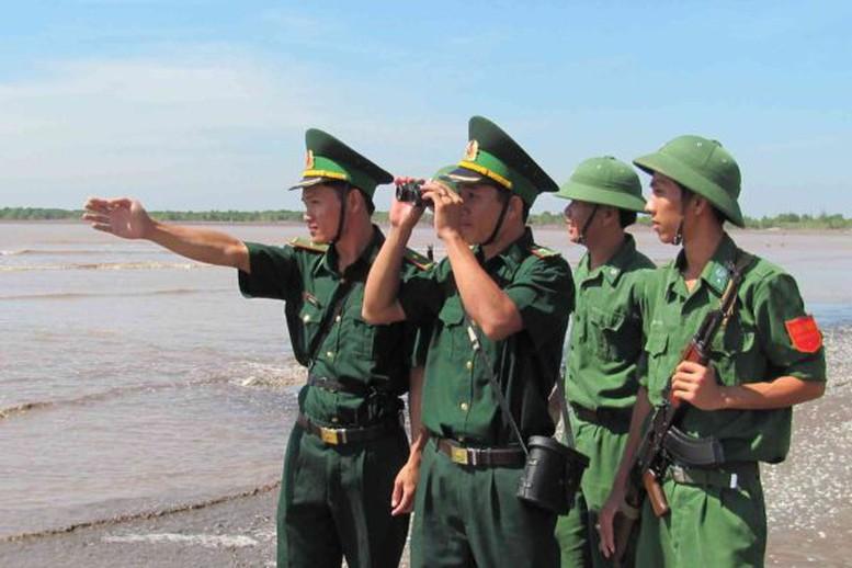 Chế độ, chính sách đối với lực lượng quản lý, bảo vệ công trình quốc phòng và khu quân sự- Ảnh 1.