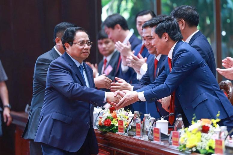 Thủ tướng: Đột phá phát triển các phương thức giao thông, thúc đẩy giao thông xanh và đô thị thông minh- Ảnh 1. Thủ tướng: Đột phá phát triển các phương thức giao thông, thúc đẩy giao thông xanh và đô thị thông minh- Ảnh 1.