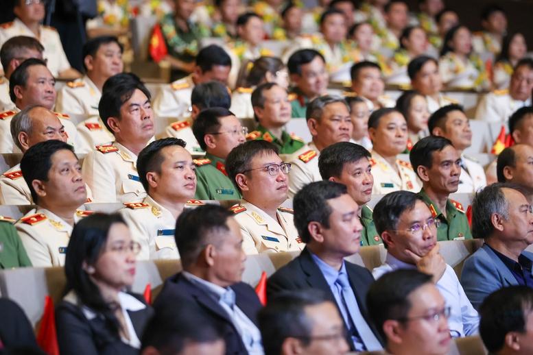 Thủ tướng Phạm Minh Chính dự Đại hội Thi đua 'Vì an ninh Tổ quốc' lần thứ IX- Ảnh 7.